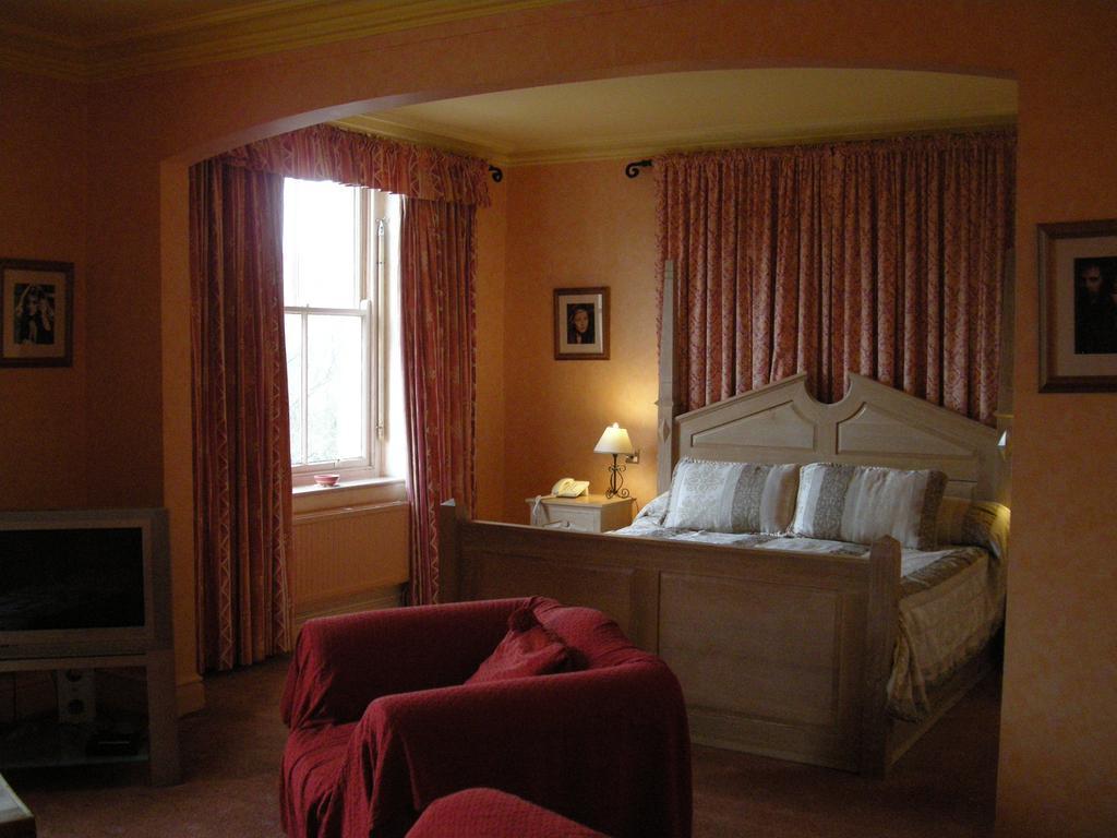 Buckingham Hotel Бакстон Экстерьер фото